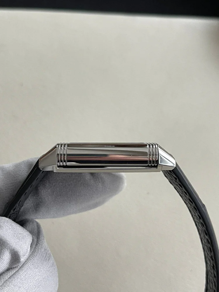 Jaeger-LeCoultre Reverso Grande Taille 270.8.08